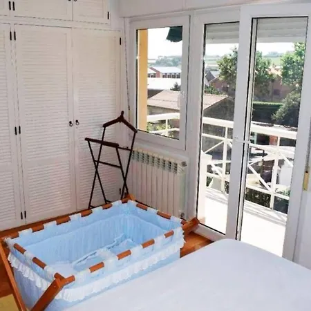 Bonito A 2 Km De Liencres Y Playas. * Mortera