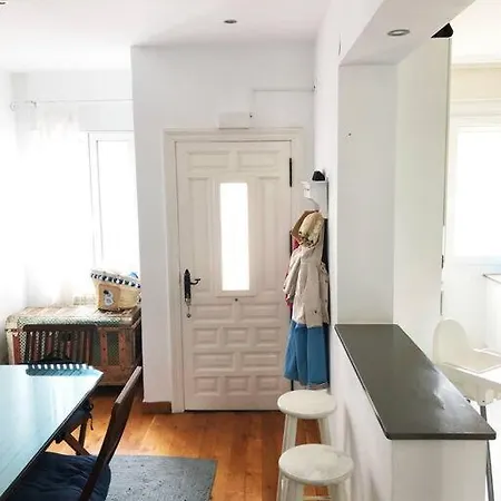 Bonito A 2 Km De Liencres Y Playas. * Mortera