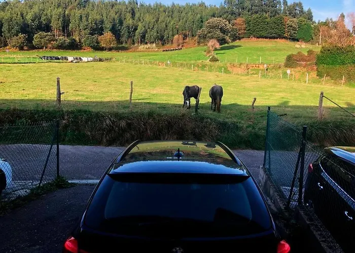 Bonito A 2 Km De Liencres Y Playas. Holiday home Mortera