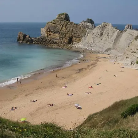 Bonito A 2 Km De Liencres Y Playas. *