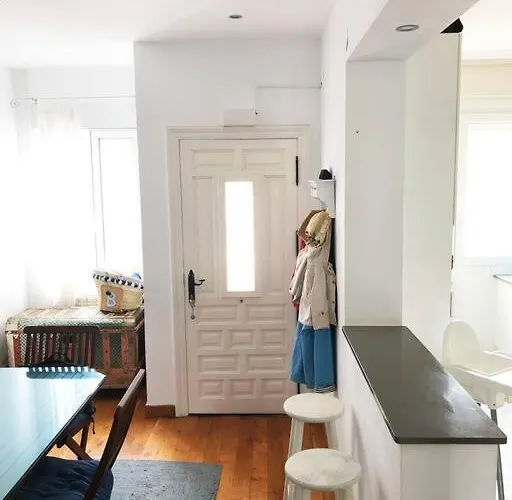 Bonito A 2 Km De Liencres Y Playas. * Mortera