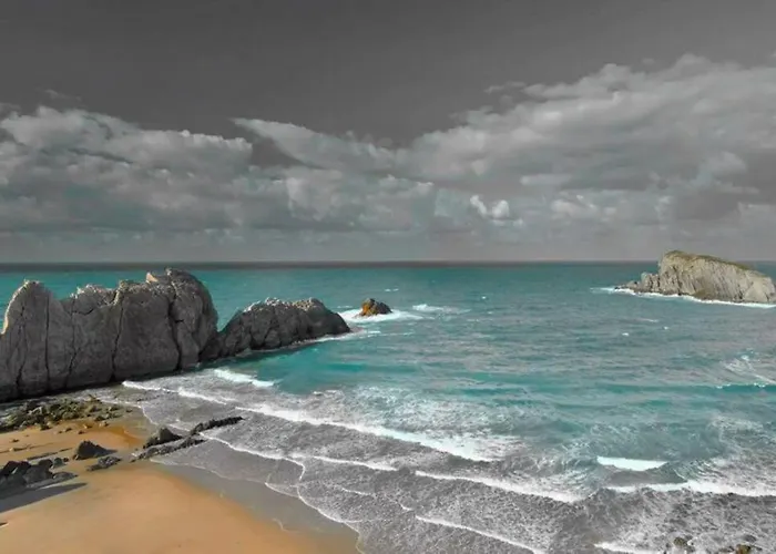 Bonito A 2 Km De Liencres Y Playas. Mortera